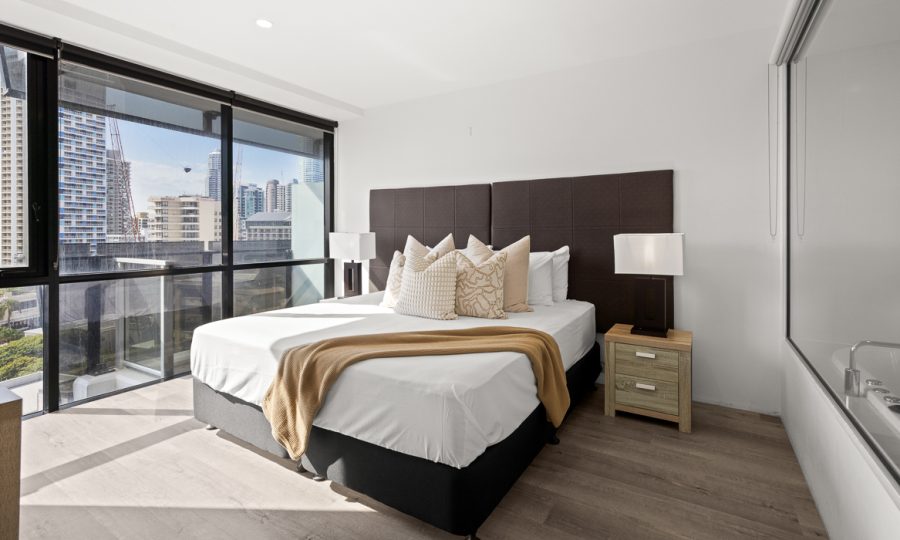Circle on Cavill Level 10 Ocean & River Views