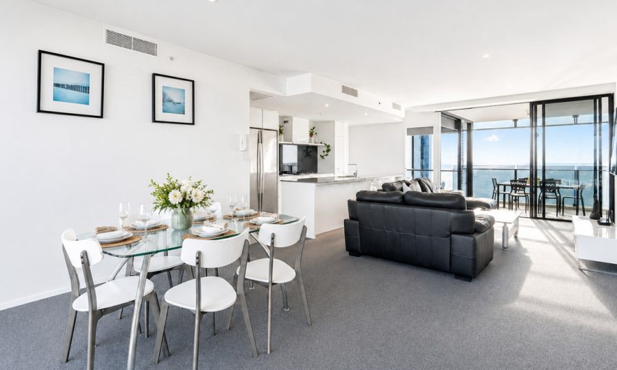 Circle on Cavill Level 31 Ocean & River Views